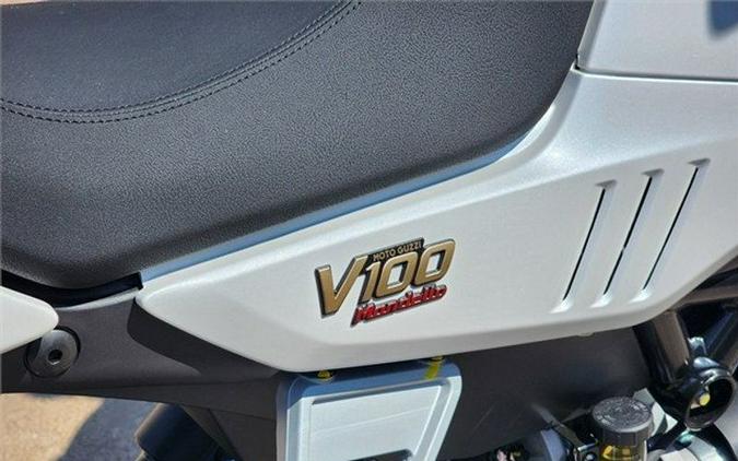 New 2024 Moto Guzzi V100 MANDELLO