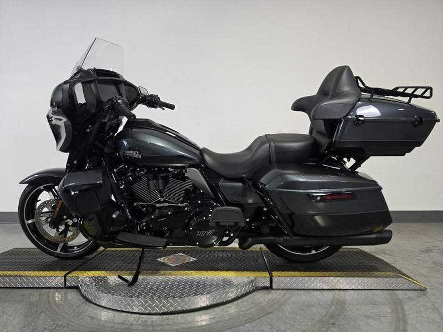 2025 Harley-Davidson® FLHXU - Street Glide® Ultra
