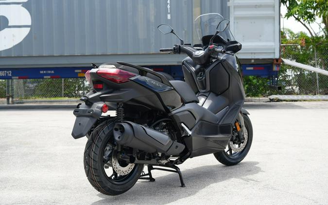 2025 Yamaha XMAX
