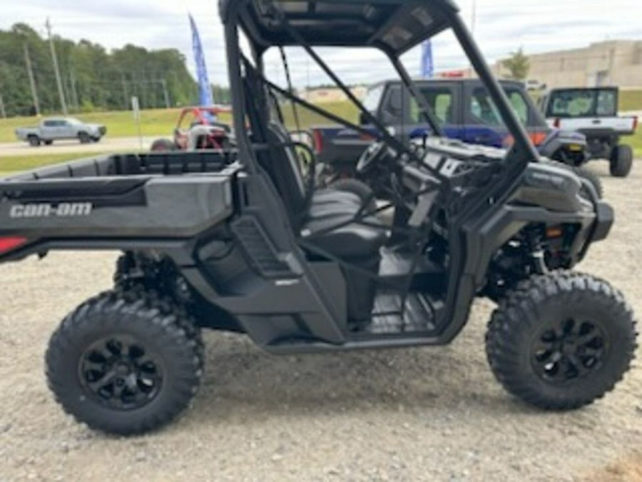 2026 Can-Am Defender XT HD11