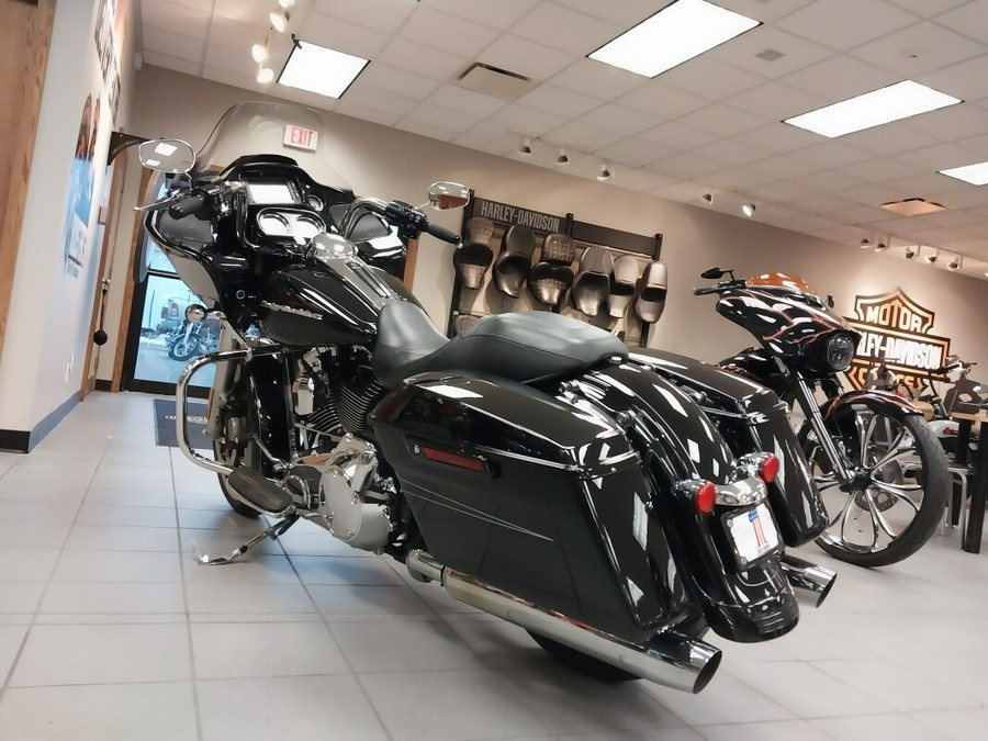 FLTRXS 2015 Road Glide® Special