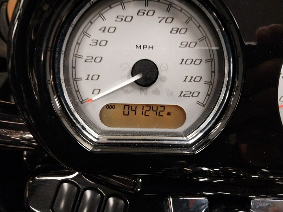 FLTRXS 2015 Road Glide® Special