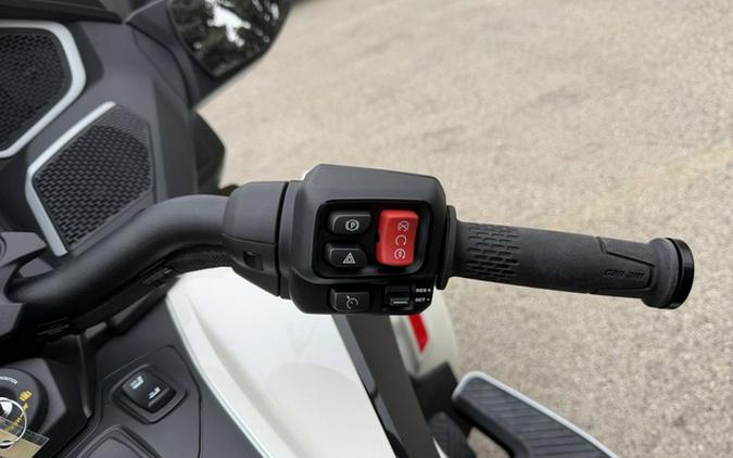 2026 Can-Am Spyder RT Limited Platine