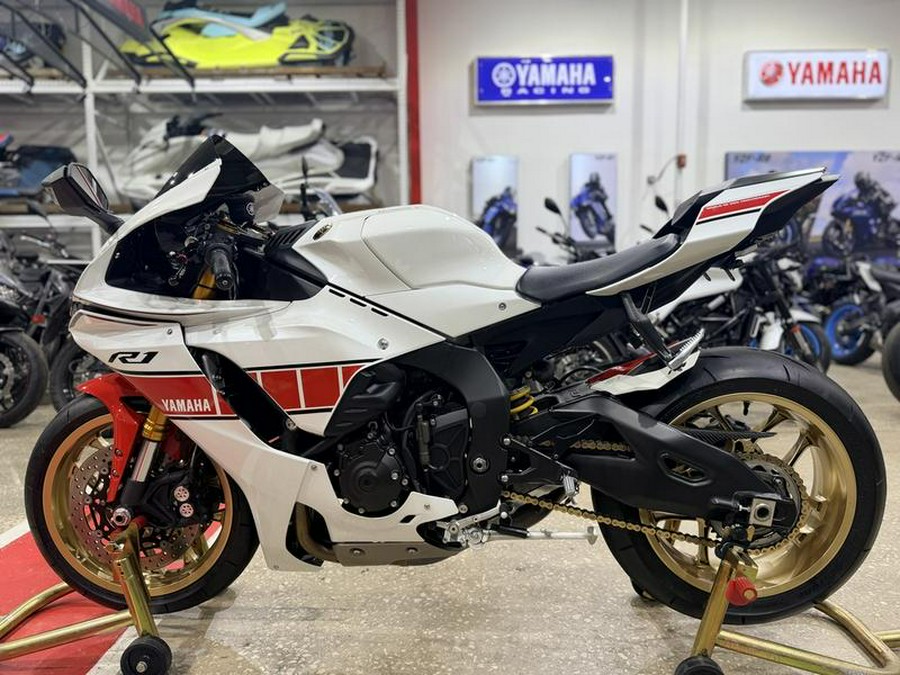 2022 Yamaha YZF-R1 Moto GP 60th Anniversary Edition
