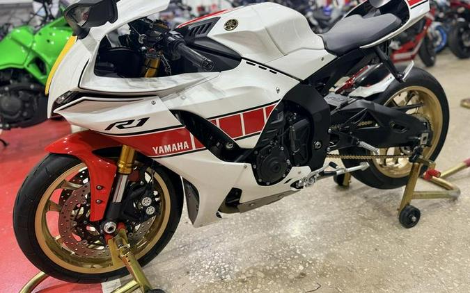 2022 Yamaha YZF-R1 Moto GP 60th Anniversary Edition