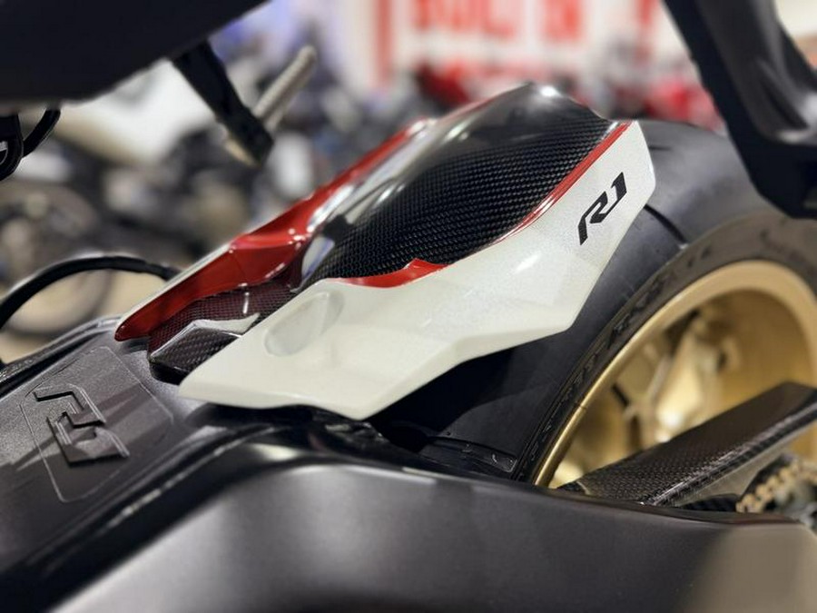 2022 Yamaha YZF-R1 Moto GP 60th Anniversary Edition