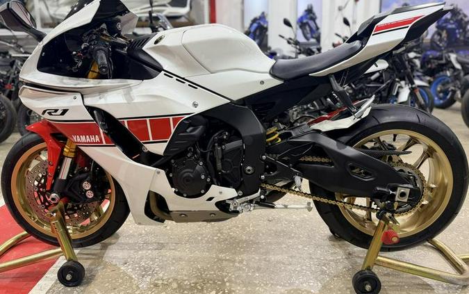 2022 Yamaha YZF-R1 Moto GP 60th Anniversary Edition
