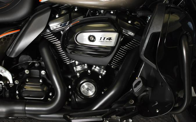 2024 Harley-Davidson Ultra Limited White Onyx Pearl FLHTK
