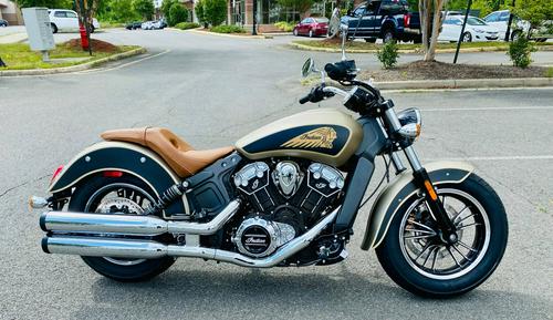 2020 Indian Scout Bobber Twenty Review (10 Fast Facts)