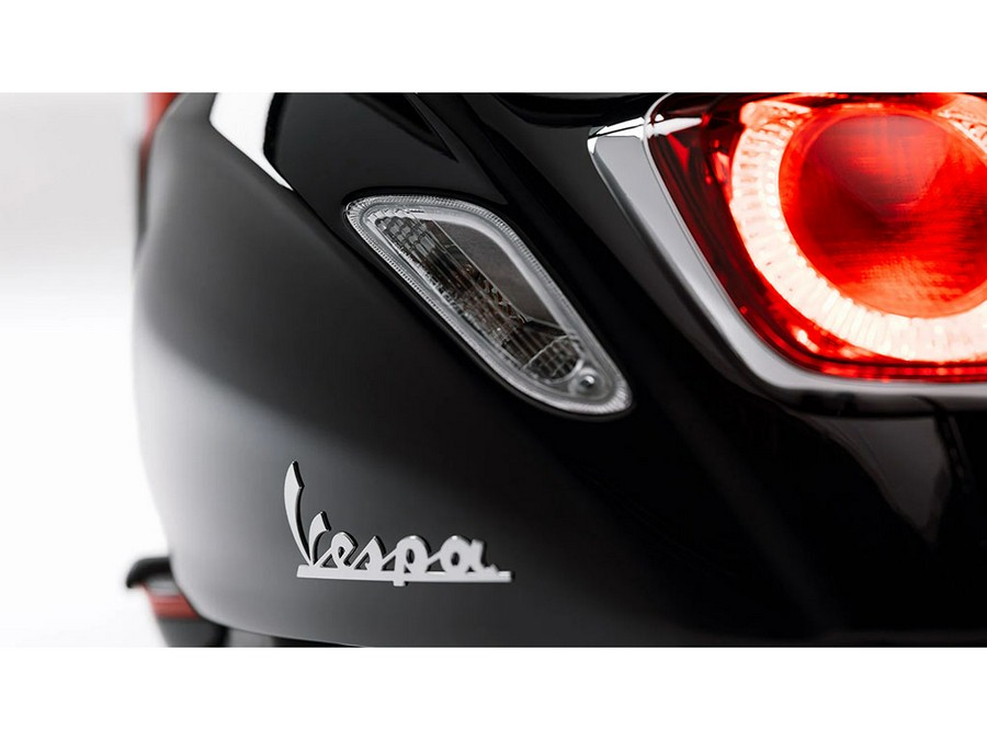 2023 Vespa Primavera 50 Disney Mickey Mouse Edition By Vespa