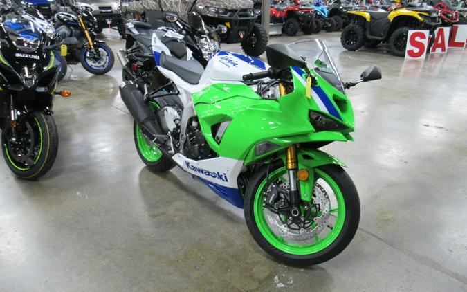 2024 Kawasaki Ninja® ZX™-6R 40th Anniversary Edition ABS