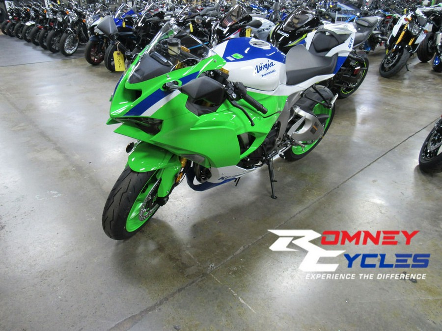 2024 Kawasaki Ninja® ZX™-6R 40th Anniversary Edition ABS