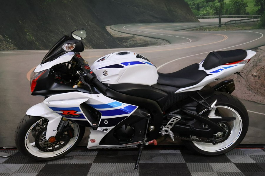 2013 Suzuki GSX-R1000™ 1 Million Commemorative Edition