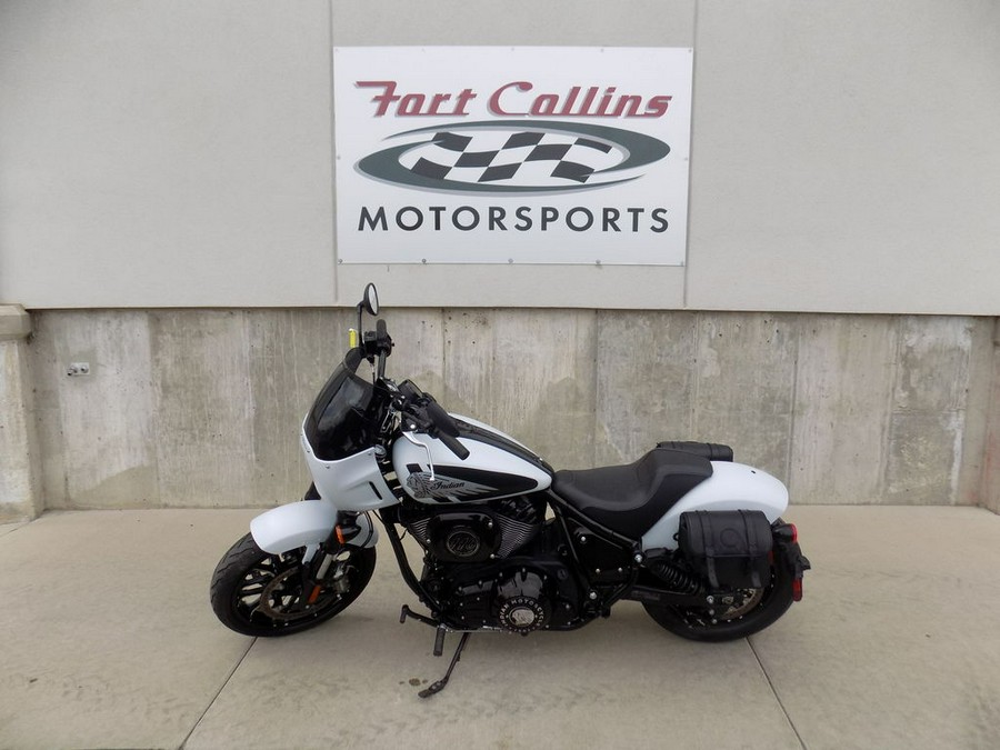 2024 Indian Motorcycle® Sport Chief Ghost White Metallic Smoke