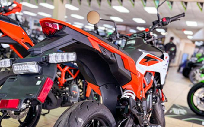 2026 KTM SMC 390 R