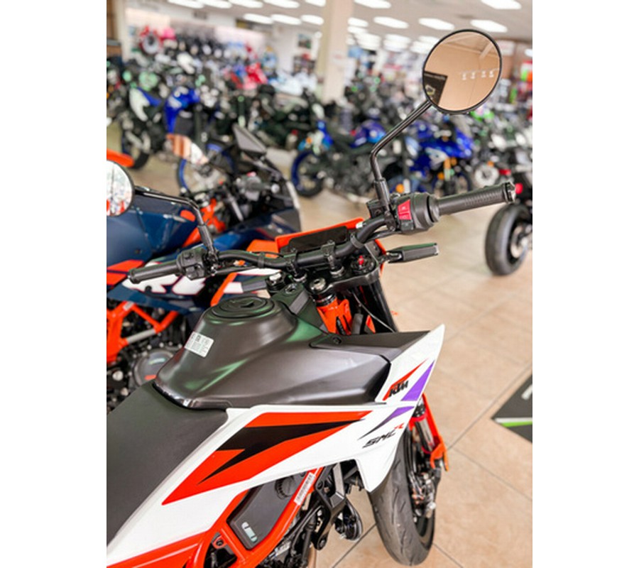 2026 KTM SMC 390 R