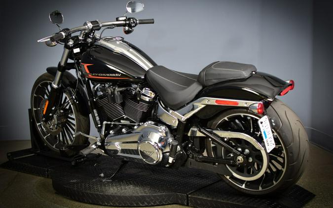 2023 Harley-Davidson Breakout