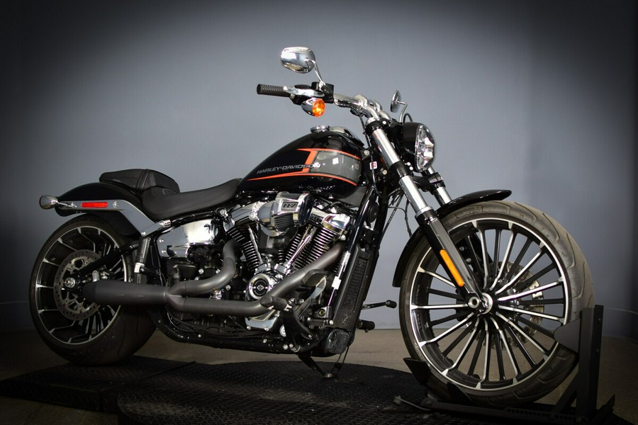 2023 Harley-Davidson Breakout