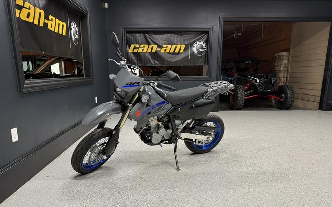 2020 Suzuki Motor of America Inc. DR-Z400SM