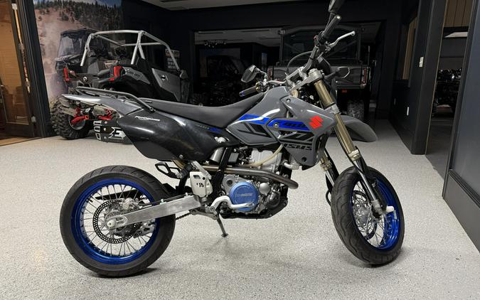 2020 Suzuki Motor of America Inc. DR-Z400SM