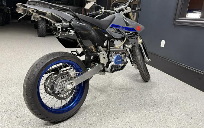 2020 Suzuki Motor of America Inc. DR-Z400SM