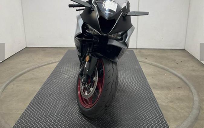 2024 Kawasaki Ninja ZX-6R