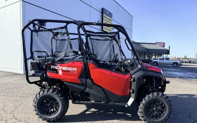 2025 Honda Pioneer 1000-5 Deluxe