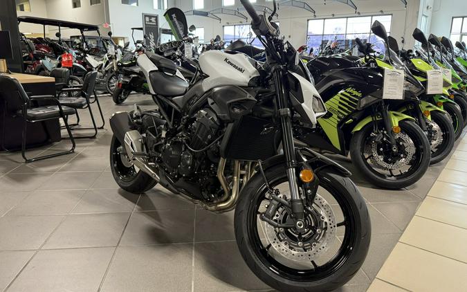 2026 Kawasaki Z900 ABS