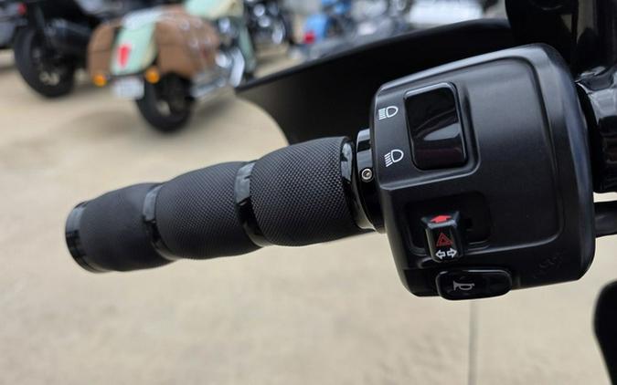 2021 Indian Scout ABS Thunder Black