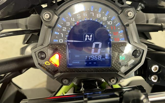 2017 Kawasaki Z900 (ZR900A)