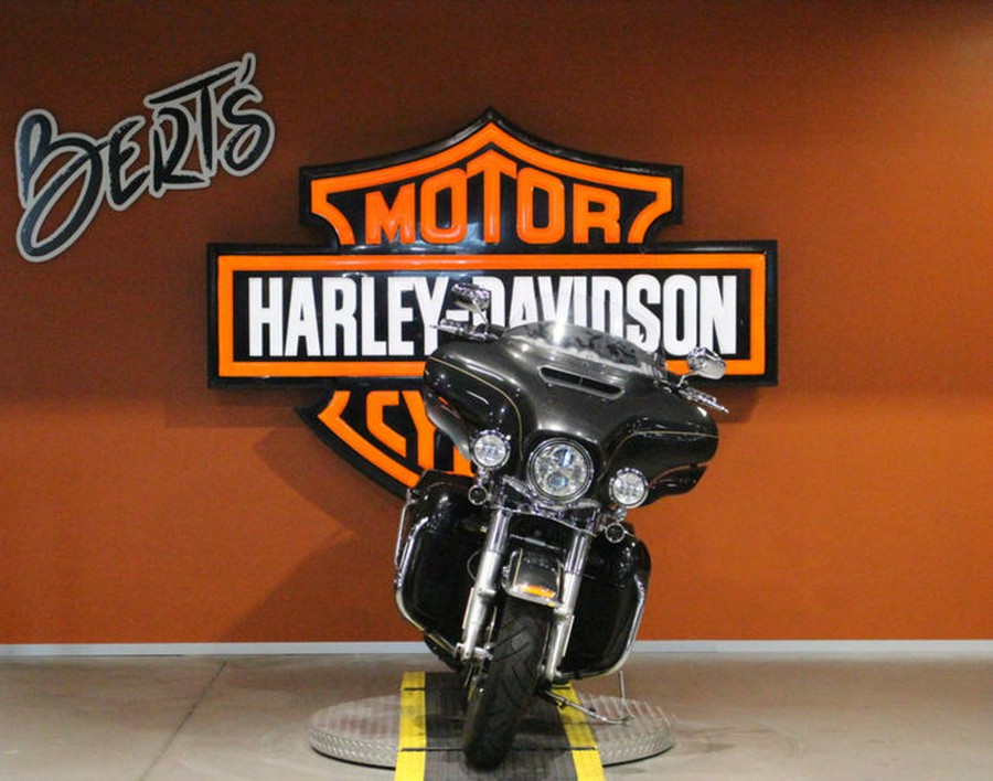 2016 Harley-Davidson® FLHTK - Ultra Limited