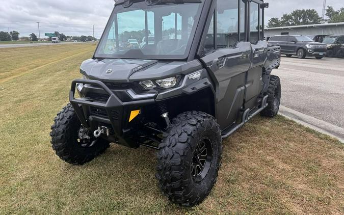 2023 Can-Am® Defender MAX Limited HD10