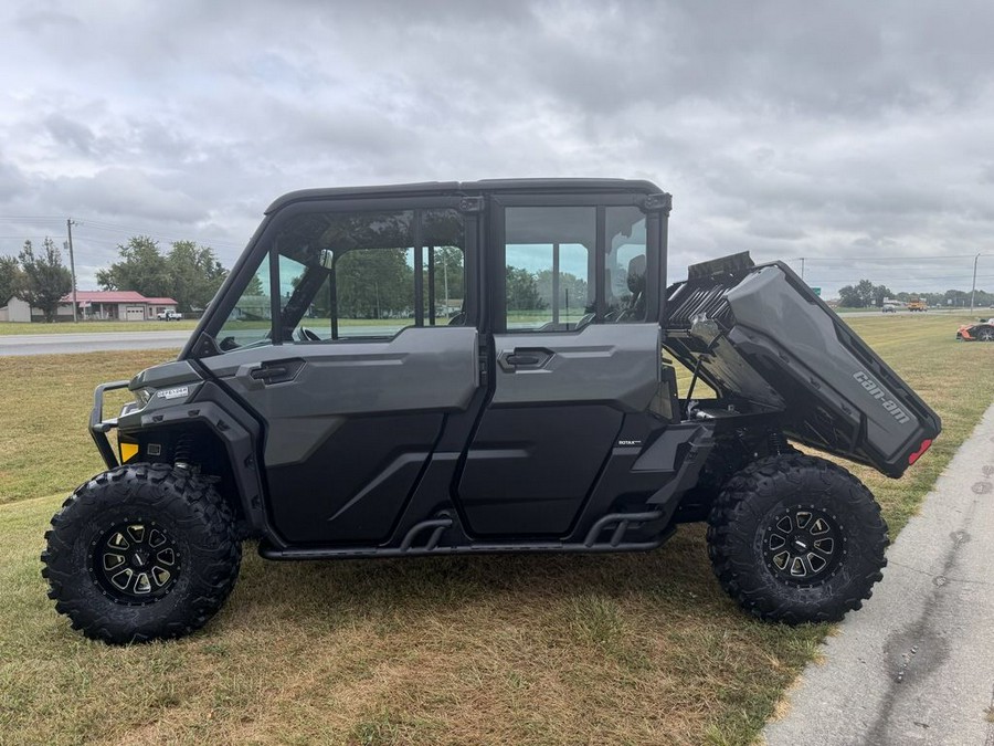 2023 Can-Am® Defender MAX Limited HD10