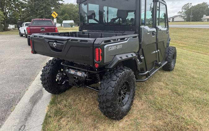 2023 Can-Am® Defender MAX Limited HD10