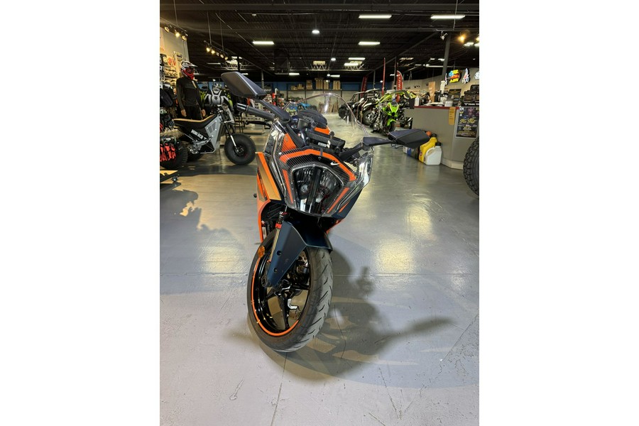 2023 KTM RC390