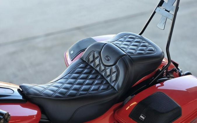 2017 Harley-Davidson® FLHXS - Street Glide® Special