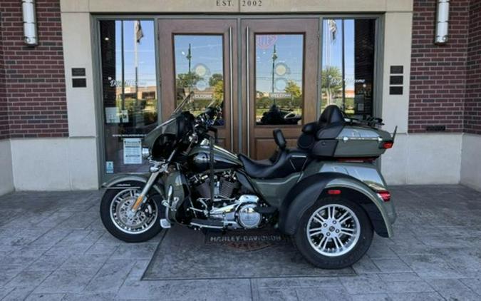 2021 Harley-Davidson® FLHTCUTG - Tri Glide® Ultra