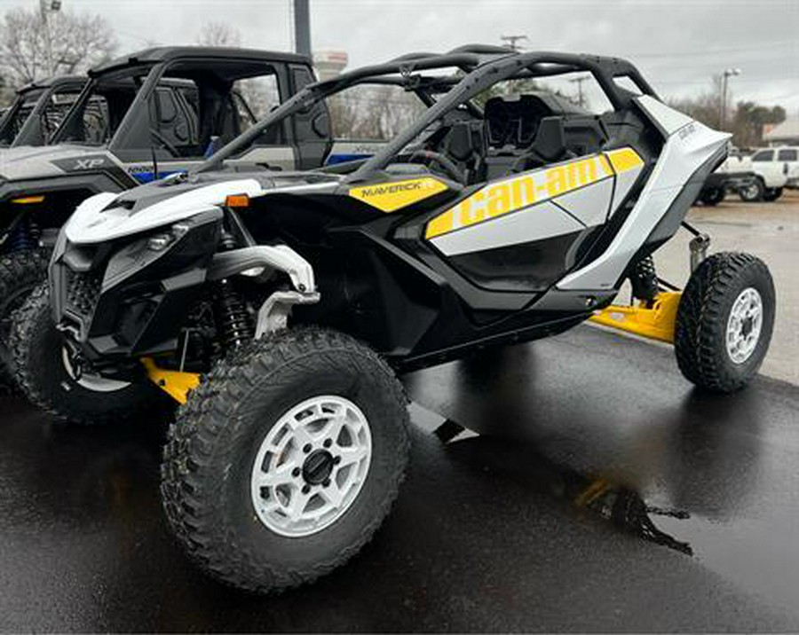 2024 Can-Am Maverick R 999T DCT