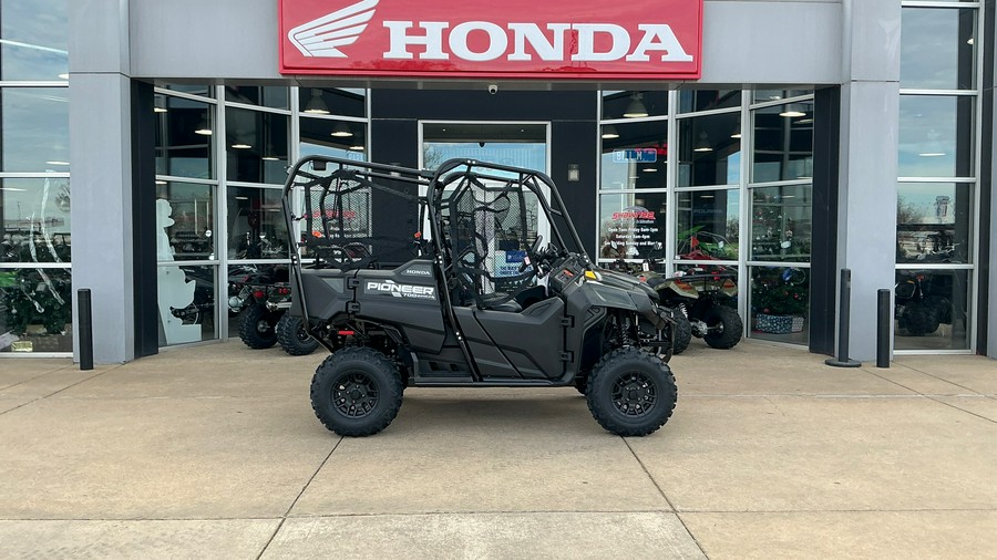 2026 Honda Pioneer 700-4 Deluxe
