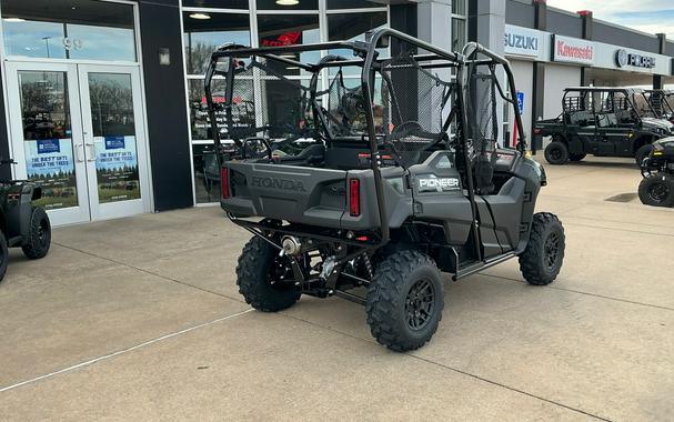 2026 Honda Pioneer 700-4 Deluxe