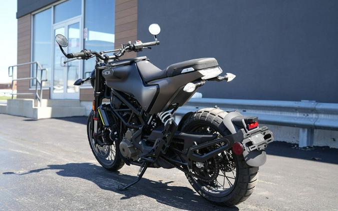 2023 Husqvarna® Svartpilen 401