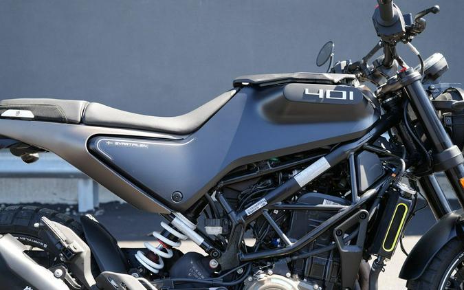 2023 Husqvarna® Svartpilen 401