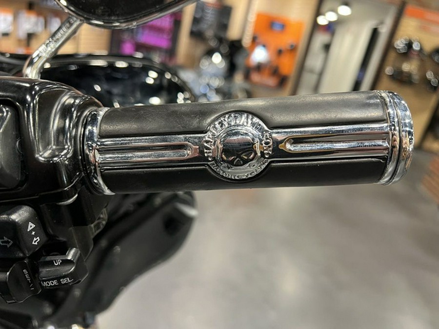2012 Harley-Davidson FLHTCU - Electra Glide Ultra Classic