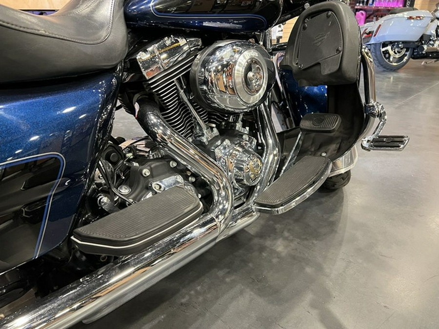 2012 Harley-Davidson FLHTCU - Electra Glide Ultra Classic
