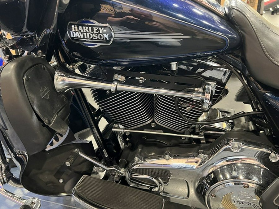2012 Harley-Davidson FLHTCU - Electra Glide Ultra Classic