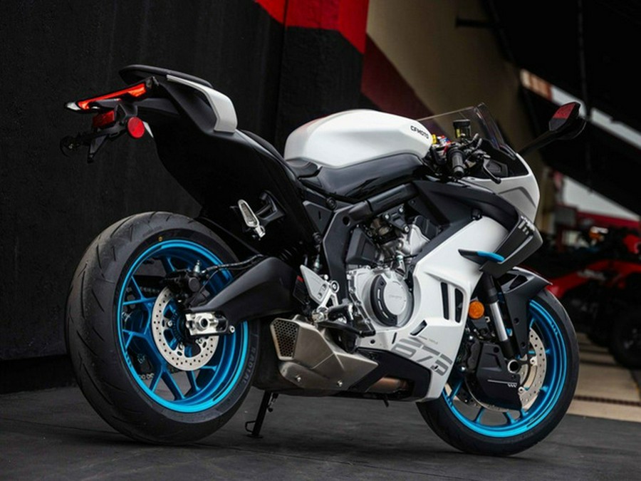 2026 CFMOTO SS 675