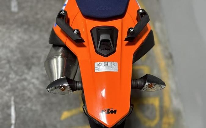 2024 KTM 690 SMC R