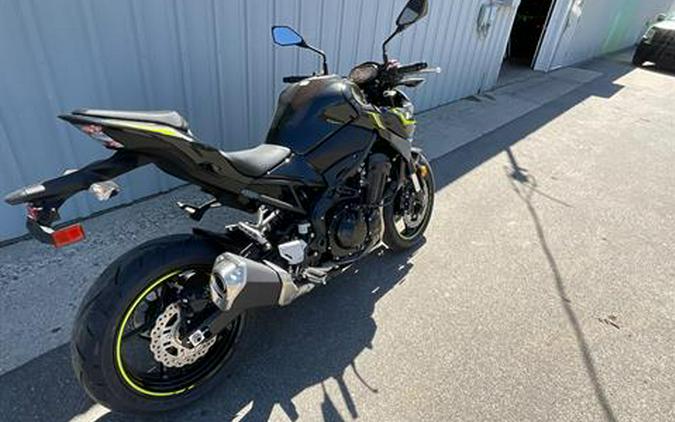 2024 Kawasaki Z900 ABS