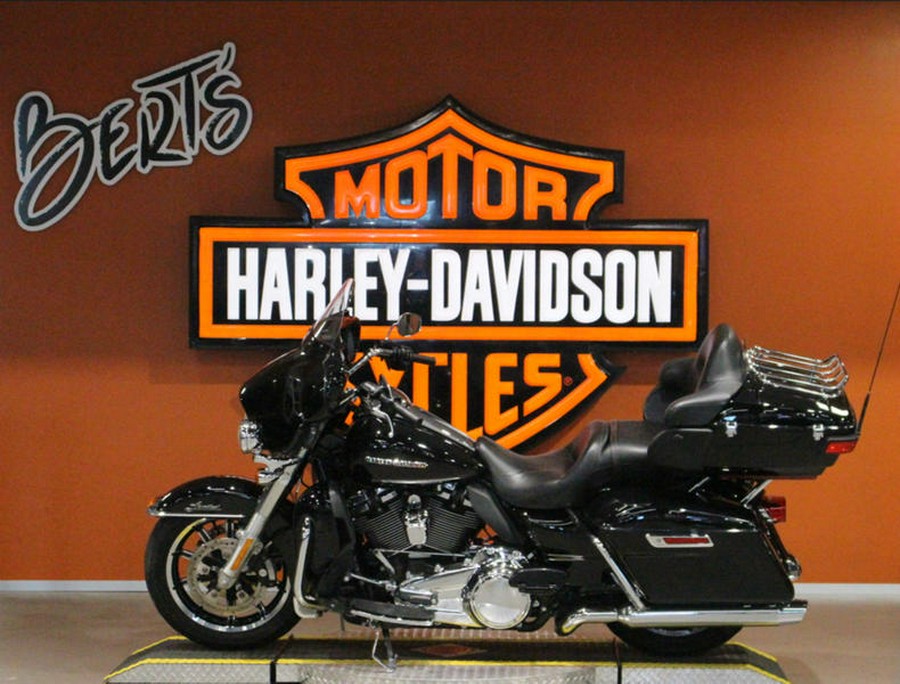 2018 Harley-Davidson® FLHTKL - Ultra Limited Low