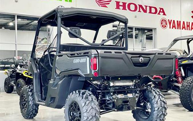 2023 Can-Am Defender XT HD10